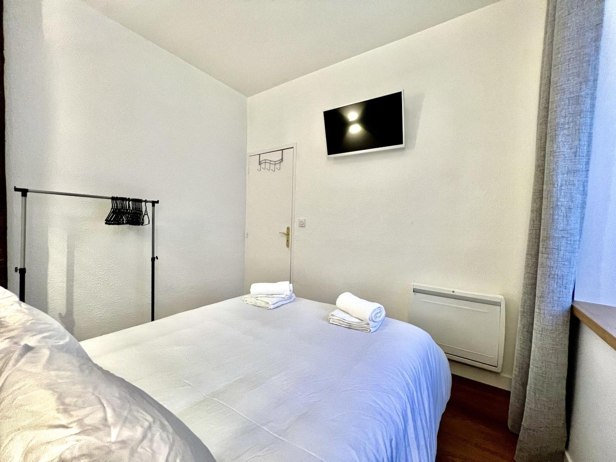 Les Logis D'Esmeralda-Des Appartements Au Charme Intemporel Romorantin-Lanthenay Exteriör bild