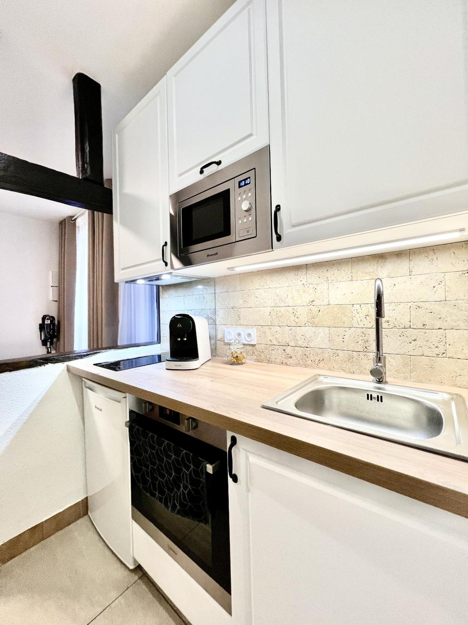 Les Logis D'Esmeralda-Des Appartements Au Charme Intemporel Romorantin-Lanthenay Exteriör bild